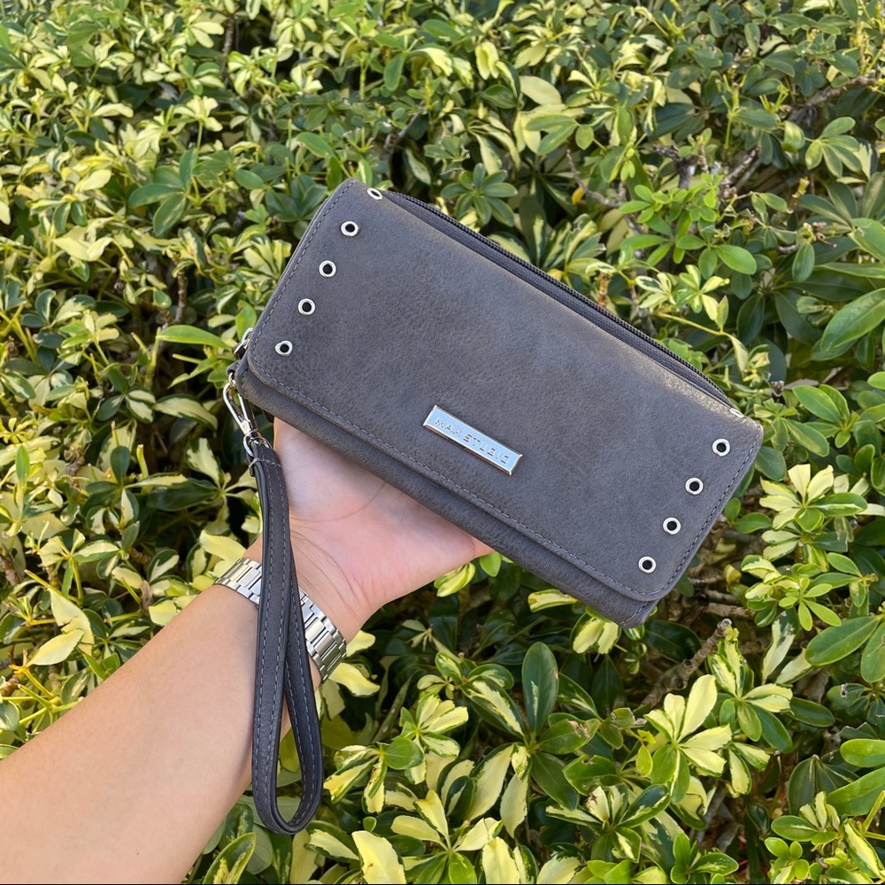 Max Studio Wallet Grey